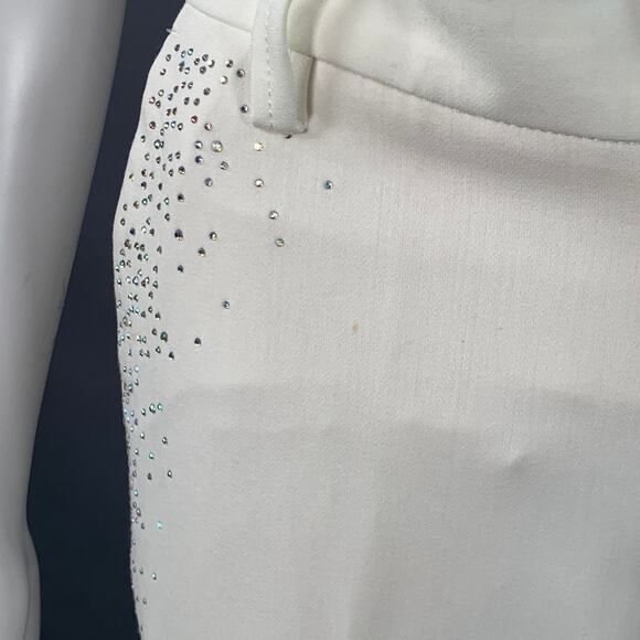 M Off White Polyester Blend Rhinestone Studded Peak Lapel Pantsuit - Picture 10 of 13